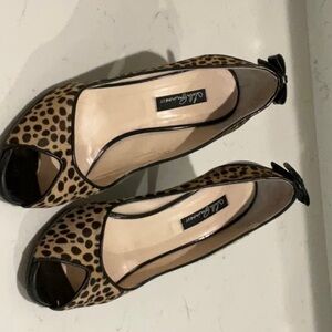 Lola Brown and Black Flats Versatile Loafers
